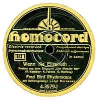 Wenn die Elisabeth nicht so schne Beine htt ----- Siegfried Arno ----- 
Das Lied "Wenn die Elisabeth nicht so schöne Beine hätt" stammt aus dem Jahr 1930 und wurde in dem Film "Die Wunderbar" gesungen.<br>
Komponist war Robert Klatscher, gesungen wurde der Titel von u.a. von Siegfried Arno.<br>
